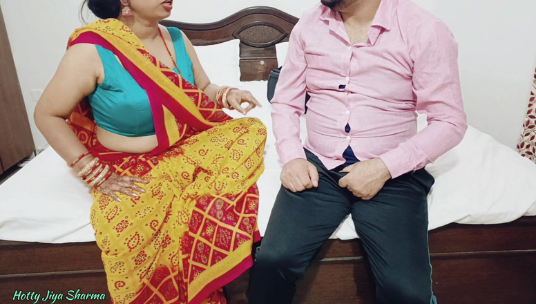 Hotty Jiya Sharmaa: 継母のハードコアファックと18 +ヴェルギンの若い男の子