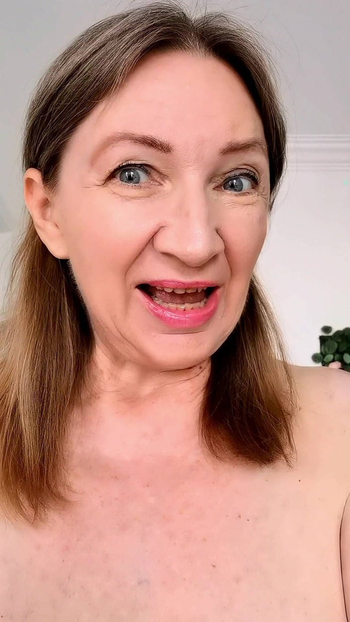 MariaOld: Babcia stała się gigantką i uwielbia to