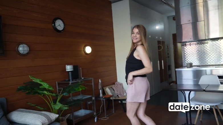 Datezone: Аманда Кларк має гучний секс на побаченні з молодим збудженим чуваком
