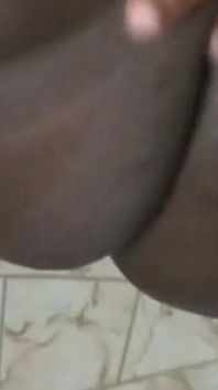 Pantat dan pepek hitam besar Show.mp4