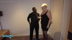 Shooting Star: Joolz UK Dostane Moby jako striptérka BBC 4 Bday Girl Střelba