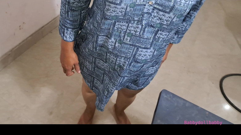 MHM: Medam si cewek cantik yang berhasil memenangkan pacarnya dan memulai...
