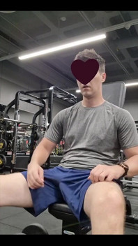 Solo Time in Gym