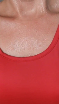 Extra zpocené ploché abs, cvičení zadku