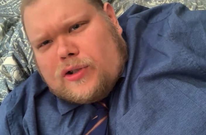 Jef Bear: Jefbear Kommt Für Sein Chef Und Zeigt Sein Dicken Geilen...