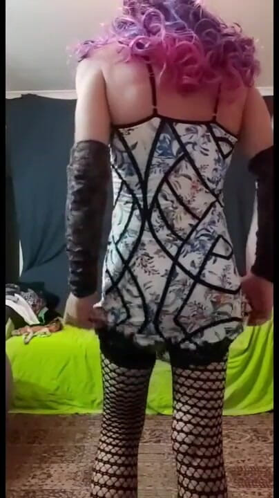 Lizzaali: Brincando com minha nova e sexy chineesa