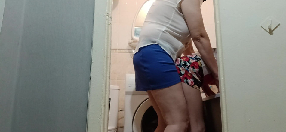 Lesbian-candys: Estou traindo meu marido com sua meia-irmã lésbica