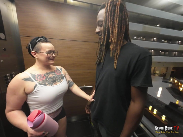 Blvck Rose TV: Roztáhni mě Trenér: Ft Quinn Marie