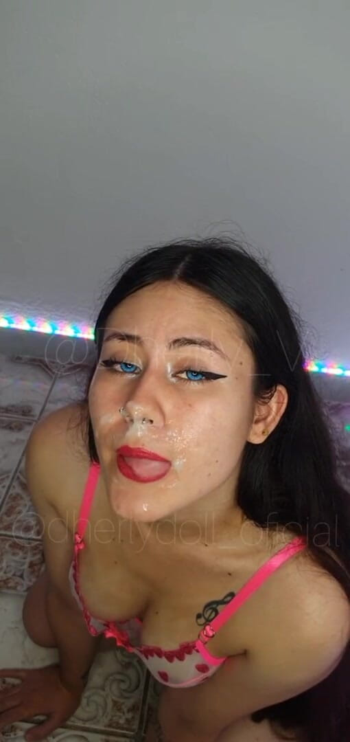 DherlyDoll: Enorme facial para Minha Querida