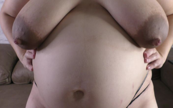 Milky Mari Exclusive: व्यभिचारी पति अपनी हॉटवाइफ को गर्भवती पेट और विशाल स्तनों को धोखा दे रहा है! - Milky Mari