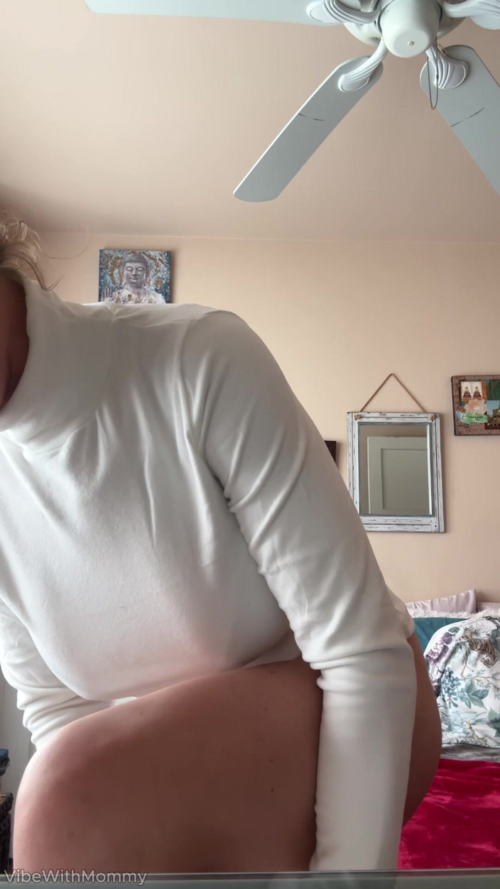 VibeWithMommy: Beste freunde, stiefmutter, ich kann nicht glauben, dass sie das...
