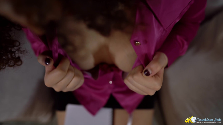 DownblouseJerk: Amiya Dreams - Pogłaskaj końcówkę