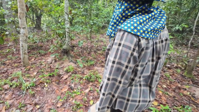 RealThaiSolo: Thai Girls Walking and Talking and Picking Mushrooms in the...