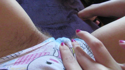 Cuteblonde666: Big clit rubbing in cute panties