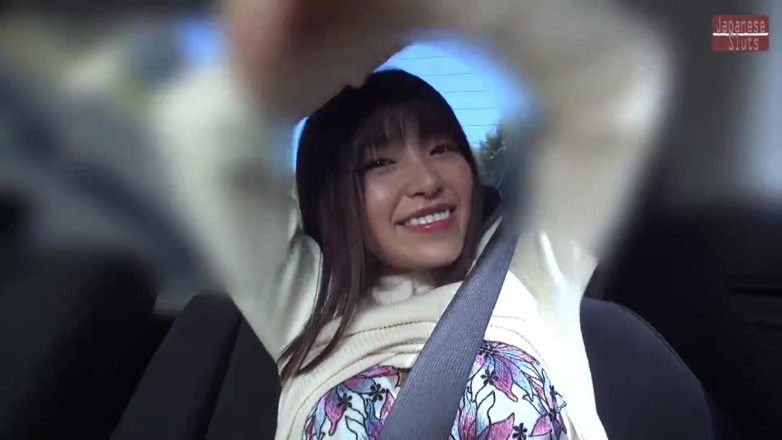 Juicy Bounce JAV Club: 椿理香が変態の男とワイルドドライブデート - 第1話