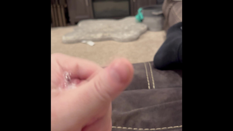 Picoo: 姜熊下班后饥渴