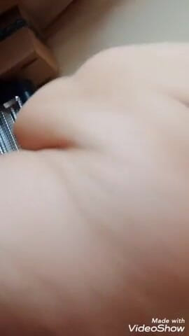 Sugar Girl: Home alone stroking my pussy