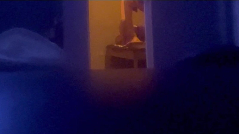 AmateurMates: Ragazzo S Svegliato Dal Suo Patrigno Arrapato per Una Sessione...