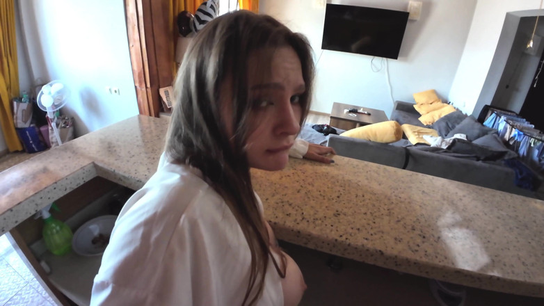 Alexa Poshspicy: Bakış açısı: Üvey kız kardeş içeri girmememi istedi ama karşı koyamadım.
