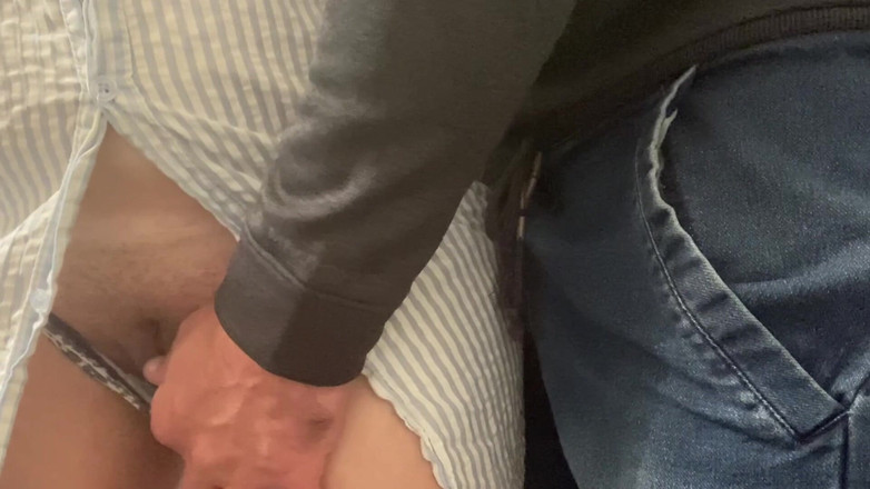 PriyaNaavya: Omg cizinec pronikl do mé kundičky svými prsty