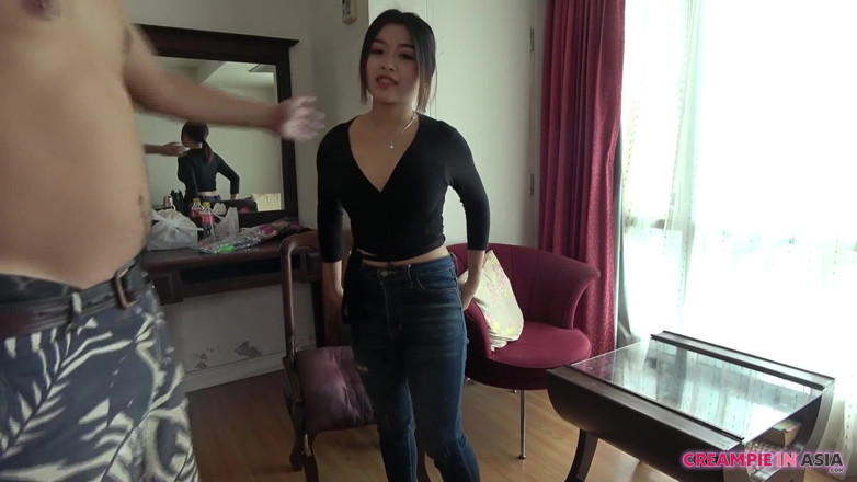 Creampie In Asia: Thais meisje trio met creampie