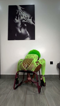 Poskakování na masivním ptákovi s podpatky na je třeba studovat, Hot Asf