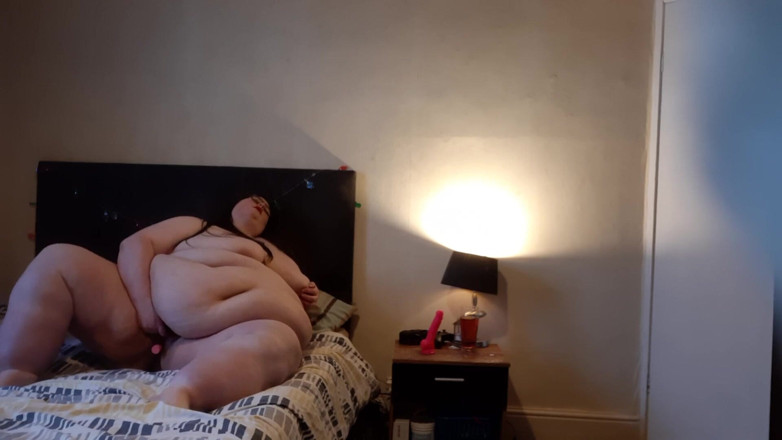 SSBBWLadyBrads: Ssbbw masturbasi muncrat
