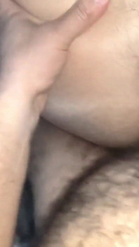 Cavalgando árabe pau árabe gay sexo a três
