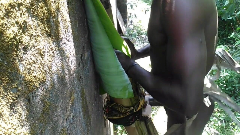 Moviesporn1: A buceta mais gostosa da puta de brinquedo fodendo