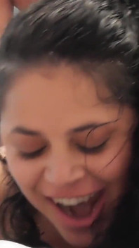 Muie și orgasme cu braziliana fierbinte Charlotte Moon