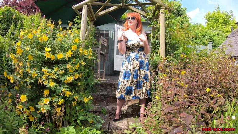 RedXXX: Up the Garden Path!