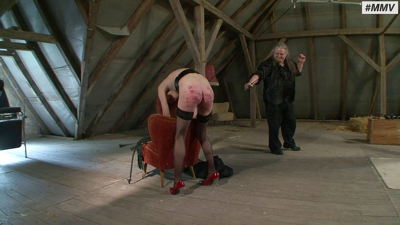 Absolute BDSM: Німецький бдсм - німецька руда рабиня