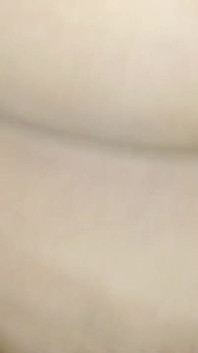 在厨房完美的性爱场所做爱 - 第3部分邻居家