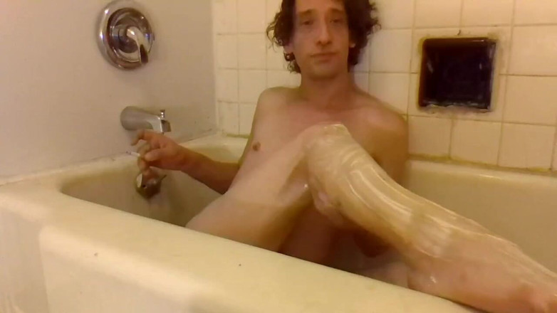 LilTaste: Shaving Both My Lower Legs