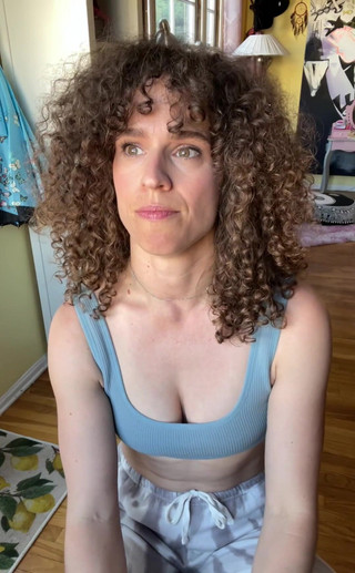 VibeWithMommy: Někteří z vás si užily moje příběhy! Heres příběh o...