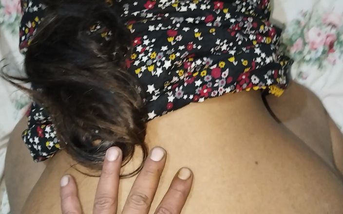 Sairaxsaim: Tenho minha buceta limpa pelo irmão em law_Horny Saeraxsym