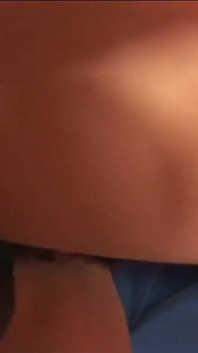 Velký tvrdý černý pták pro Renae Cruz