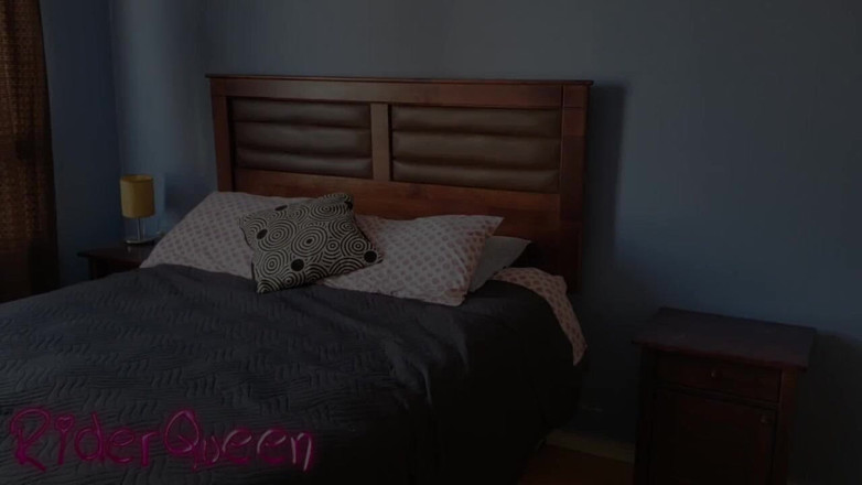 Only Riderqueen BBW Step Mom Latina Alone: Mature BBW Buys Sexy Clothes to Go Out with Her...