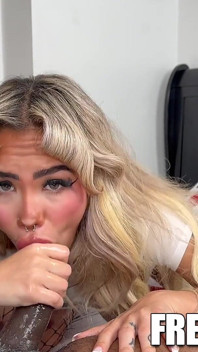 Luna Luxe Sucked That BBC so Sloppy