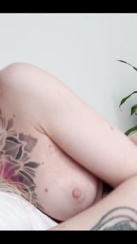 Who`s Wanna Cuddle Naked?