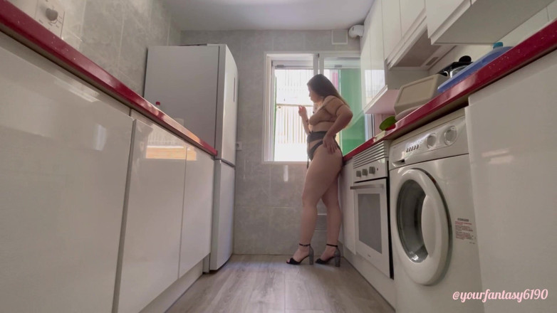 Your fantasy studio: Țigară după sex