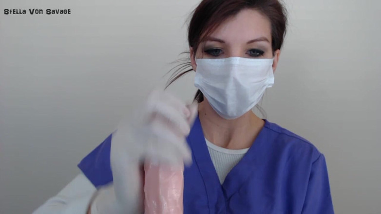 Stella Von Savage: Procedimiento de ordeño - guantes de látex
