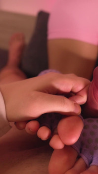 Yoga Sockjob - ciepłe spust na moich skarpetkach