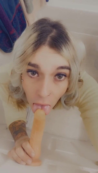 CarmenMelatonin: Posso essere la tua ragazza pika