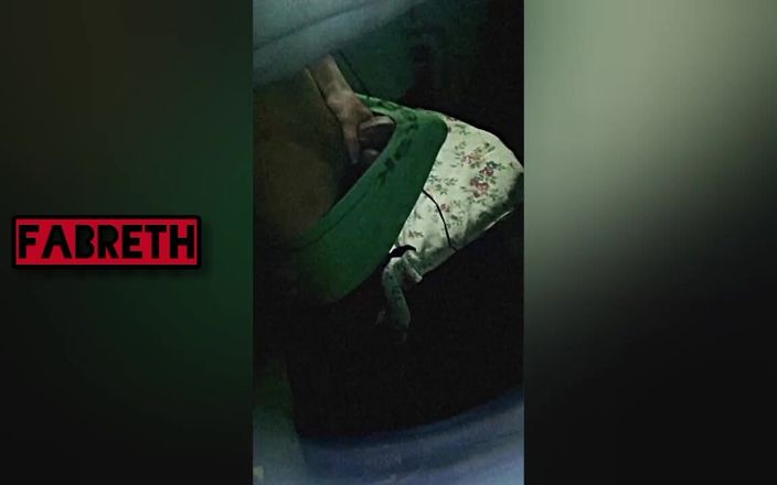Fabreth films: Young Boy Mencoba Masturbasi untuk Pertama Kalinya