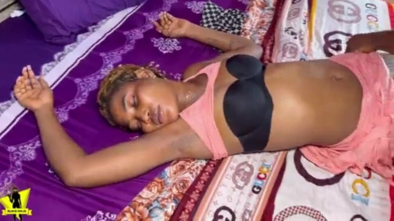 Touch sex: Dari kelab saya memasuki bilik yang salah dan dikongkek keras...