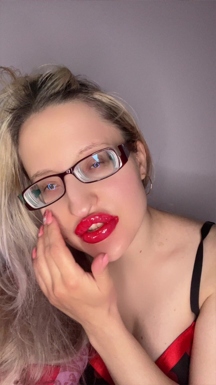 FinDom Goaldigger: Storia perché non indosso la mia nuova eyeglasses.MP4 spessa