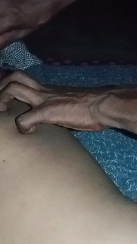 La scopata vigorosa di moti bhabhi