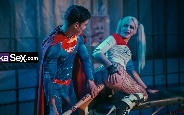Inka Sex: Inka Sex - Sperman Y Harley Quinn
