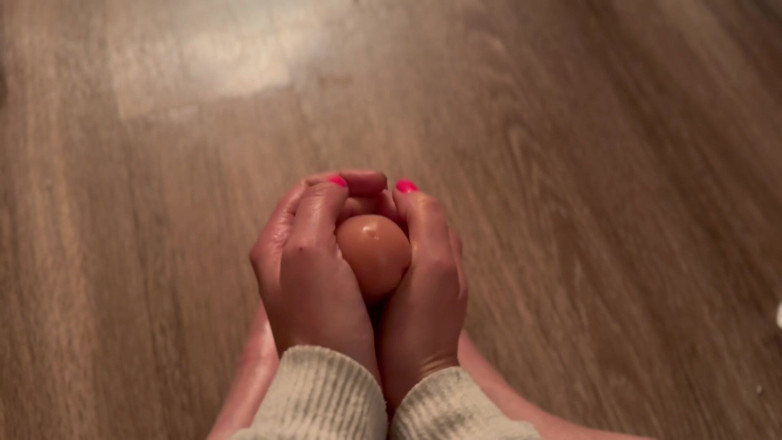 Artemisia Love: Artemisia Love와 함께하는 딜도 페티쉬 세션 POV의 섹시한 풋잡